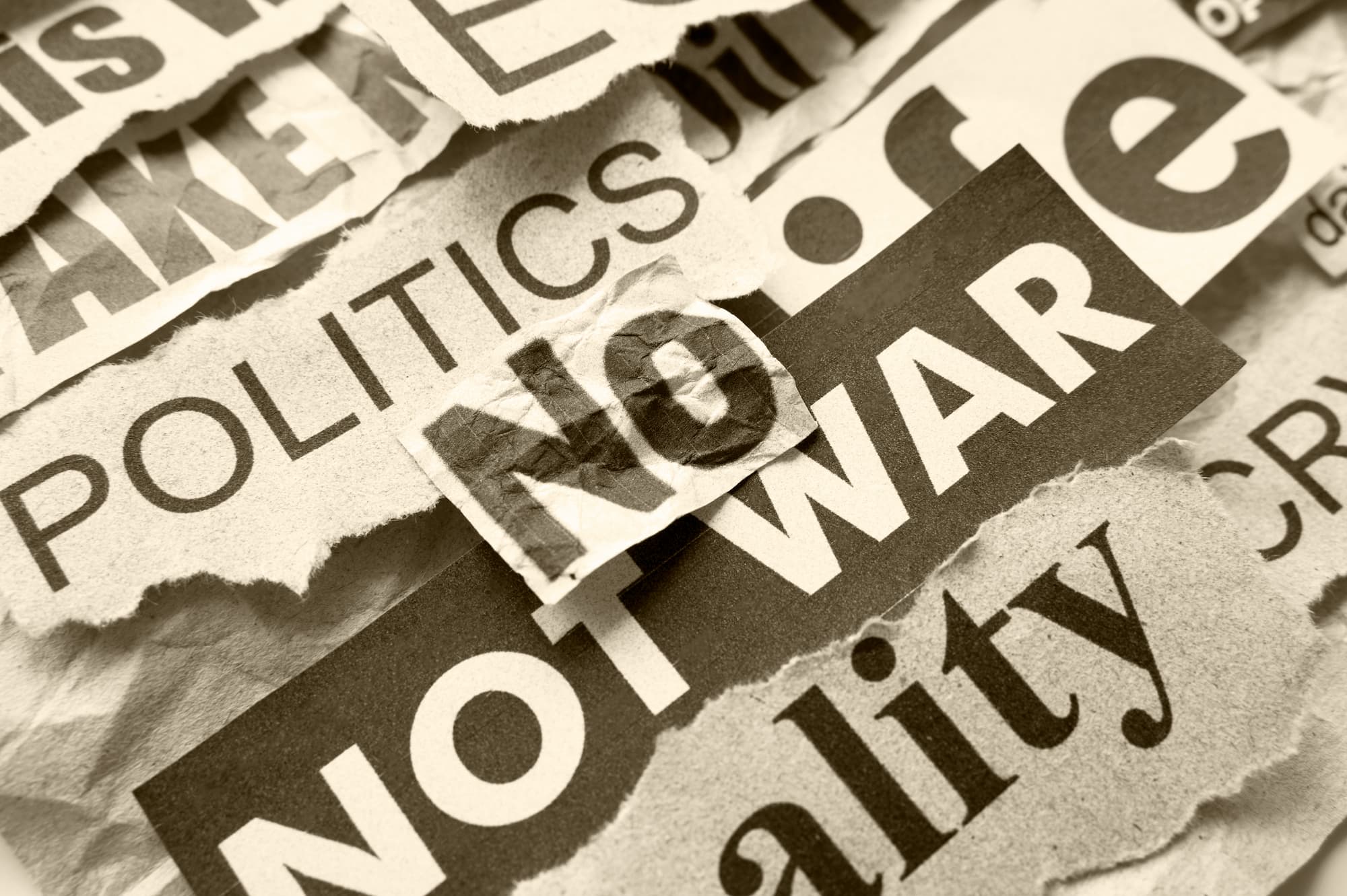 Democrazie occidentali sotto assedio